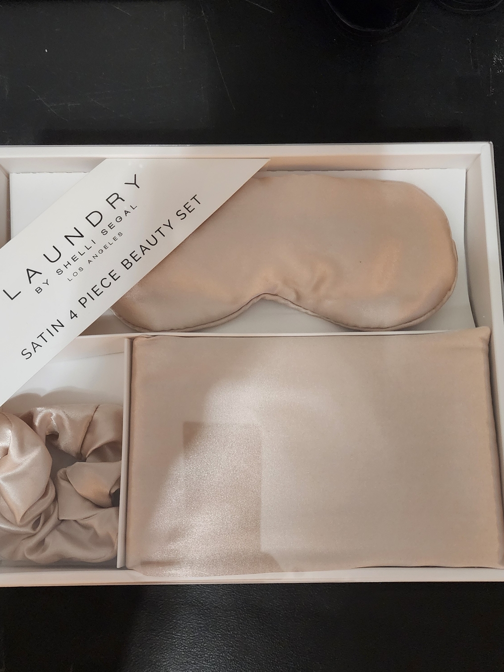 Laundry By Shelli Segal Satin 4-Piece Beauty Set - Champagne